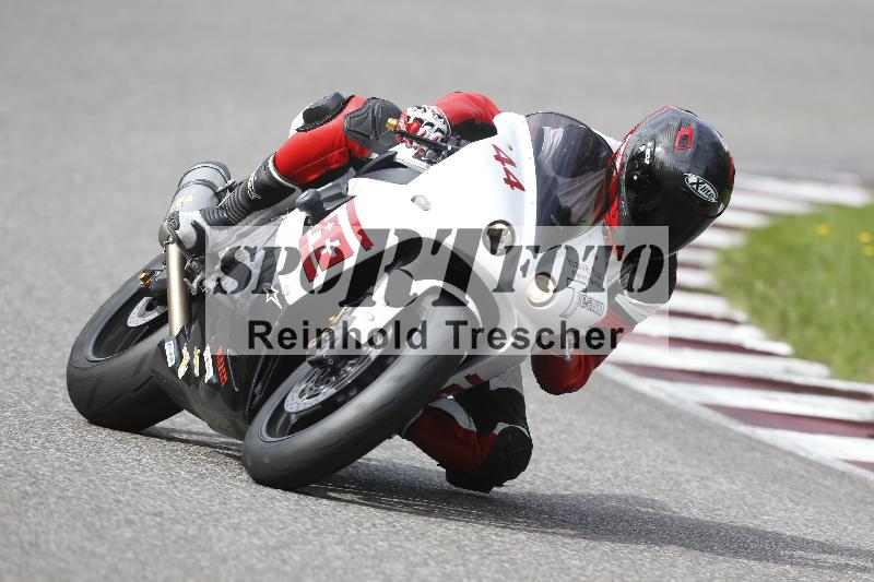 /53 16.09.2025 Track Day Domi Aegerter ADR/Gruppe gruen/44-1